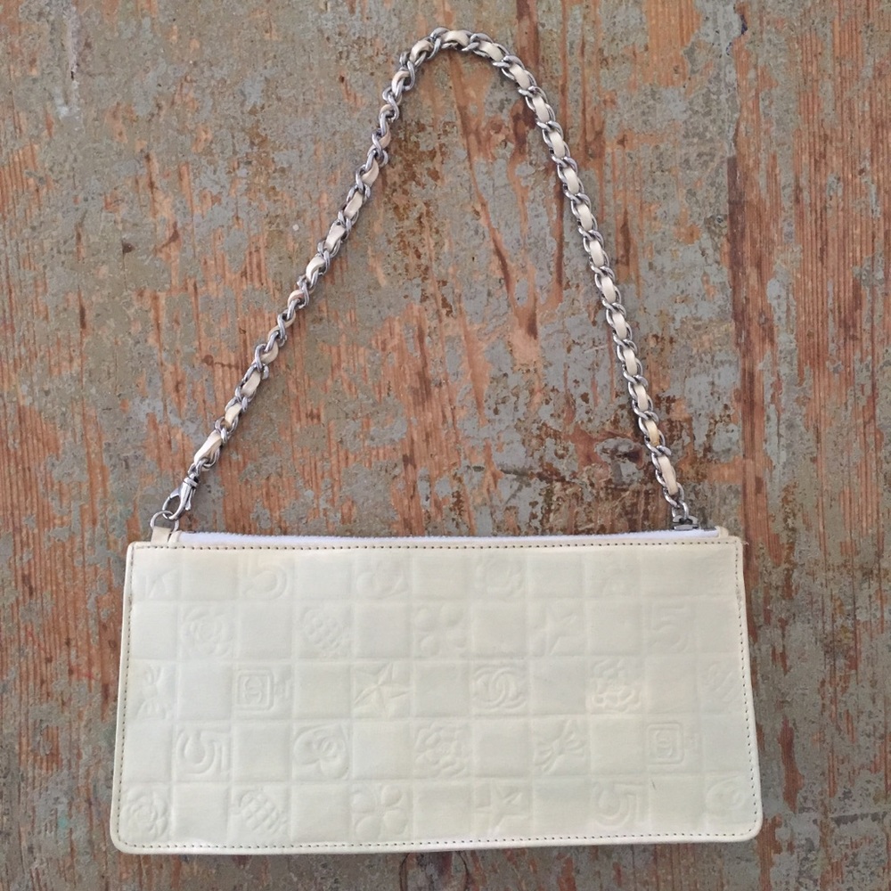 Chanel Precious Symbols Chain Bag - Picture 3 of 8